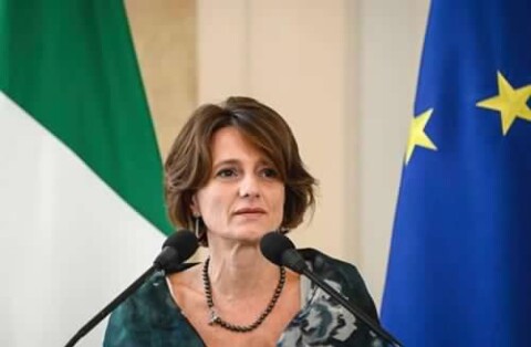 La Ministra Bonetti a sostegno della natalità